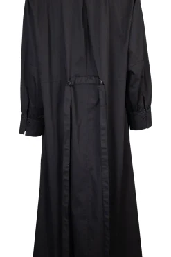 De28luxe.3040^hannes rœther Store